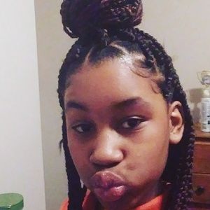 Meet your Posher, Destiny